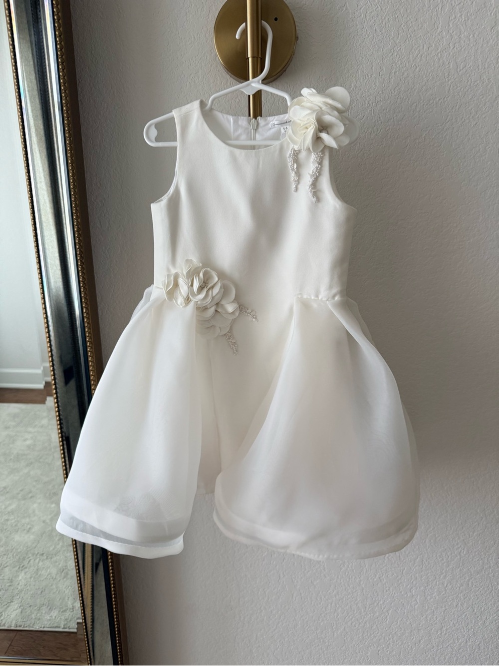 White Floral Appliqué Girls' Formal Dress